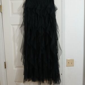 Soho Apparel Black Mesh Tulle Ruffle Long Skirt, Size L